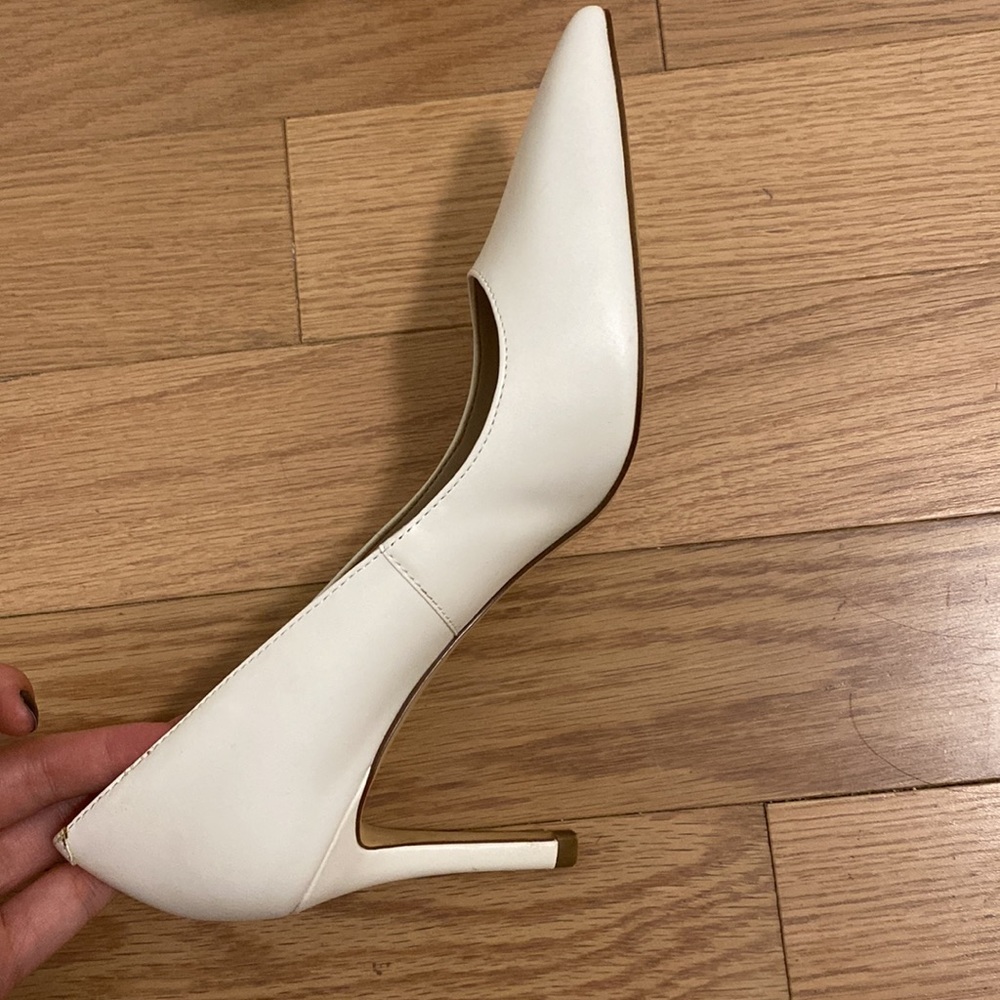 Charles&Keith heels - Picture 2 of 4